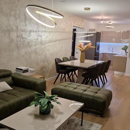 Capsula Luxury Apartment Umag Zewnętrze zdjęcie
