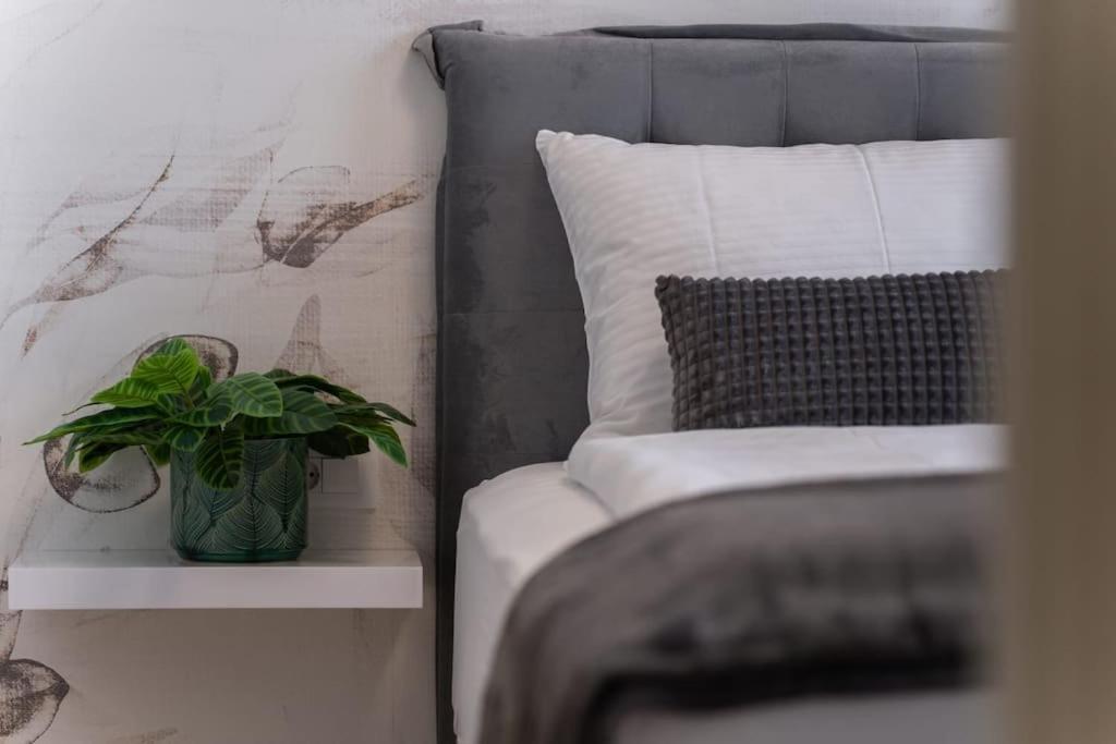 Capsula Luxury Apartment Umag Zewnętrze zdjęcie